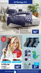 Gazetka promocyjna AldiSud - ALDI Aktuell - Gazetka - ważna od 09.04 do 09.04.2022 - strona 18 - produkty: aldi, alle artikel ohne dekoration, Bau, baumwolle, bett, bettwäsche, bürste, bürsten, dekoration, dell, eis, elle, gin, kissen, kleid, Kleidung, kopfkissen, Mode, renforcé-bettwäsche, Ria, socken, Ti, wolle, ZTE