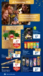 Gazetka promocyjna AldiSud - IN ZWEI WOCHEN - Gazetka - ważna od 31.12 do 31.12.2022 - strona 32 - produkty: aldi, auer, eis, ente, erbsen, glücksklee, käfer, keks, kekse, kerze, Knallerbsen, Leuchte, leuchten, reis, ring, rwe, Schornsteinfeger, schwein, sekt, Ti, tisch, Tischfeuerwerk, topf, wein