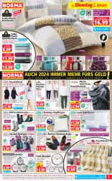 Gazetka promocyjna Norma - Norma - Gazetka - ważna od 09.01 do 09.01.2023 - strona 3 - produkty: aqua, aubergine, aufbewahrungstasche, ball, batterie, batterien, Bau, baumwolle, Bebe, beere, beleuchtung, bett, Betten, Betttuch, bettwäsche, bügel, Coral, daunen und federn, decke, dell, dusche, eis, elle, ente, gin, Grom, Hausschuhe, hohenstein, Holz, hose, Hygrometer, kissen, kleid, kopfkissen, Kuschelkleid, latte, mikrofaser, mint, Mode, natur, ndk, orange, perlen, Plüsch, Pyjama, reifen, reis, Ria, rosen, rwe, schuhe, spannbetttuch, Spiele, Tasche, Ti, Tipi, tuc, uhr, wanduhr, weck, wolle