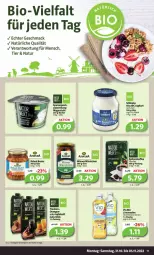 Gazetka promocyjna Markant - Prospekte - Gazetka - ważna od 05.11 do 05.11.2022 - strona 11 - produkty: apfel, apfelsaft, Becher, bio, eis, flasche, joghur, joghurt, mac, natur, orange, orangen, quark, reis, saft, söbbeke, speisequark, Ti, trauben, wiener, würstchen, ZTE