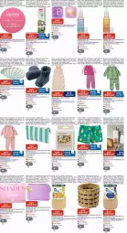 Gazetka promocyjna Dm Drogerie - Prospekte - Gazetka - ważna od 22.10 do 22.10.2025 - strona 27 - produkty: Anzug, apfel, arla, Aufbewahrungsdose, Bad, Badehose, banane, blume, blumen, body, bodyspray, Brei, dekoration, eis, elle, freche freunde, frucht, hose, korb, kosmetik, Kosmetiktasche, latte, lavera, LG, Make-up, natur, naturkosmetik, Palette, Profissimo, Raumduft, reifen, reis, Ria, sac, Schlafanzug, schlafsack, schuhe, sim, Tasche, tee, Ti, tisch, uhu, usb, Yo