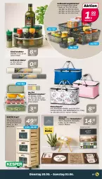 Gazetka promocyjna Netto - Woche 22 - Gazetka - ważna od 03.06 do 03.06.2023 - strona 17 - produkty: aufbewahrungsbox, decke, Deckel, einkaufskorb, gewürz, Holz, kesper, korb, Körbchen, küche, Küchen, kühltasche, Läufer, regal, Ria, schubladen, tablet, tablett, Tasche, Ti