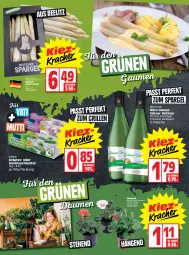 Gazetka promocyjna Edeka - Angebote der Woche - Gazetka - ważna od 21.05 do 21.05.2022 - strona 2 - produkty: butter, deka, eis, flasche, frucht, geranie, geranien, grill, knoblauch, Knoblauchbutter, korb, kräuter, Mutti, nuss, reis, spargel, Ti, top-preis, topf, wein, Weißwein