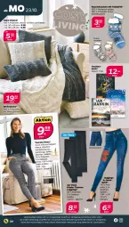 Gazetka promocyjna Netto - Woche 43 - Gazetka - ważna od 28.10 do 28.10.2023 - strona 20 - produkty: asti, auer, buch, decke, gin, hose, jeans, Kinder, kissen, Kuschelsocken, leggings, Ria, socken, Tasche, taschen, Taschenbuch, Thermoleggings, Ti, ZTE