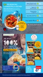 Gazetka promocyjna AldiSud - ALDI Aktuell - Gazetka - ważna od 08.01 do 08.01.2022 - strona 33 - produkty: Alaska-Seelachs, aldi, alle artikel ohne dekoration, auer, blume, blumen, blumenkohl, decke, dekoration, eier, eierspätzle, eis, erbsen, feta, gin, gsw, kichererbsen, Kraut, küche, lachs, nudel, nudeln, pfanne, pizza, pute, reis, rezept, rezept-tipp, salat, Sauerkraut, Schal, Schale, suppe, Ti, Vegeta, ZTE