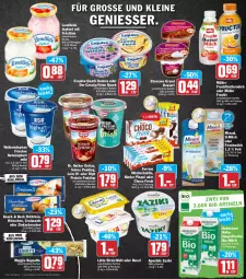 Gazetka promocyjna Hit - Prospekte - Gazetka - ważna od 26.02 do 26.02.2022 - strona 9 - produkty: andechser natur, apostels, aus dem kühlregal, baguette, becel, Becher, bio, brötchen, butter, buttermilch, choco fresh, Croissant, croissants, dessert, Dr. Oetker, ehrmann, Ehrmann Grand Dessert, eis, elle, exquisa, ferrero, flasche, frucht, früchte, früchten, grütze, hörnchen, joghur, joghurt, joghurt mild, Kinder, kinder pingui, kühlregal, landliebe, landliebe joghurt, lätta, leine, meggle, milch, Milchschnitte, Müller, natur, naturjoghurt, nuss, pingui, pudding, quark, quark genus, quark genuss, regal, reis, sahne, teller, Ti, weihenstephan, zaziki