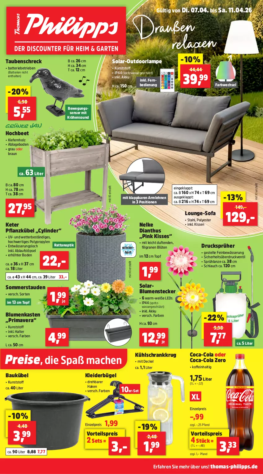 Aktueller Prospekt Thomas Philipps - von 07.04 bis 11.04.2026 - strona 1 - produkty: akku, armlehnen, batterie, batterien, Bau, Bewegungssensor, blume, blumen, Blüte, braun, bügel, coca-cola, cola, decke, Deckel, eis, fernbedienung, Holz, kissen, kleid, kleider, kleiderbügel, kühlschrank, Lampe, leds, mac, reis, rel, schlauch, Schrank, Sofa, stauden, Ti, topf, vorteilspreis, wasser