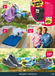 Gazetka promocyjna Netto - Woche 13 - Gazetka - ważna od 30.03 do 30.03.2024 - strona 23 - produkty: Aluminiumfolie, auto, Bau, Bewegungssensor, handtuch, Jacke, kamera, Kinder, kissen, leds, microsd, Paw Patrol, schuhe, sitzkissen, Sport, Ti, tisch, Trekkingschuh, Trekkingschuhe, tuc, usb, wasser, Wild, Wildkamera